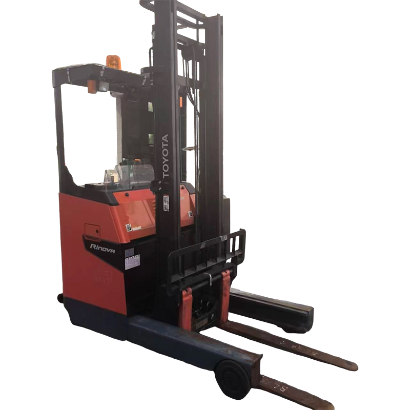 Forklift Bateri Elektrik 48V 2.5 Tan Trak capai TOYOTA Terpakai Forklift Bateri Elektrik 48V 2.5 Tan Trak capai TOYOTA Terpakai